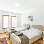 アパート Luxury 2bdr In Old Town With Free Parking *