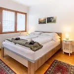 Luxury 2bdr In Old Town With Free Parking アパート