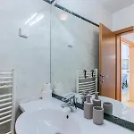 アパート Luxury 2bdr In Old Town With Free Parking サラエヴォ