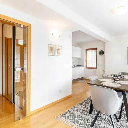 Luxury 2bdr In Old Town With Free Parking Sarajevo